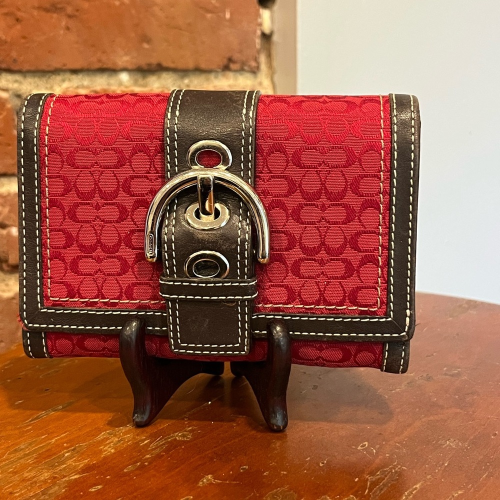 Coach Red Signature Soho Buckle Wallet Rare Colorway Leather Trim Vintage Y2K - Picture 1 of 16